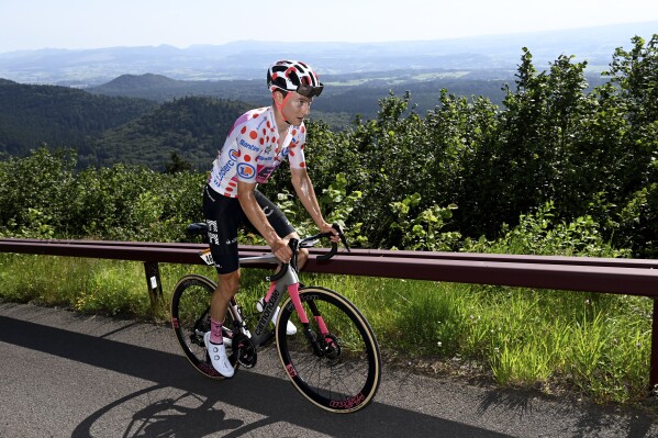 US to send Tour de France tested team to road cycling world